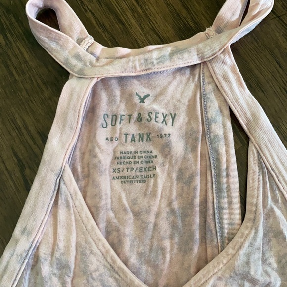Soft and sexy American Eagle tank - Picture 2 of 3